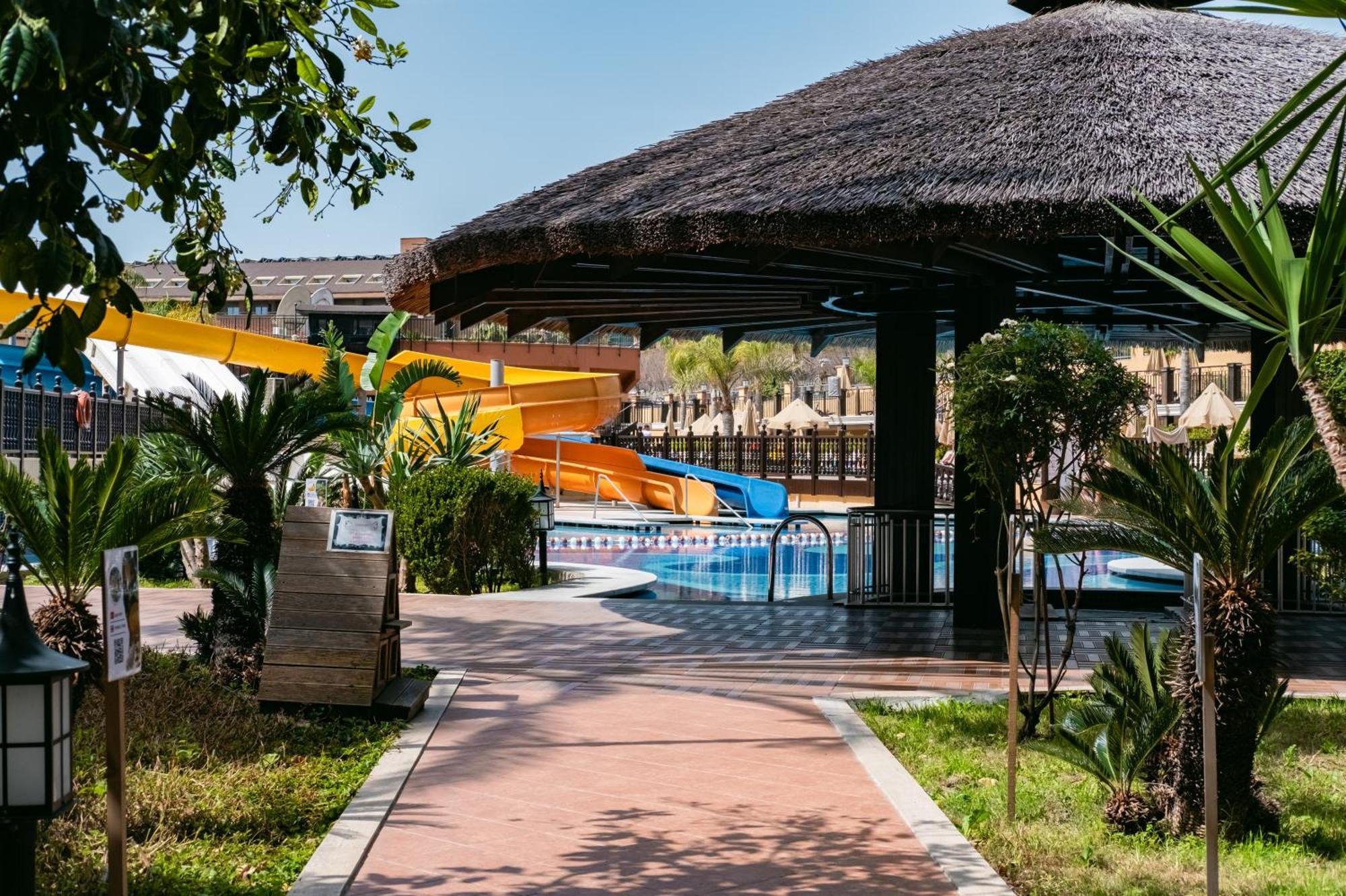 Villa Side Residence Exterior photo