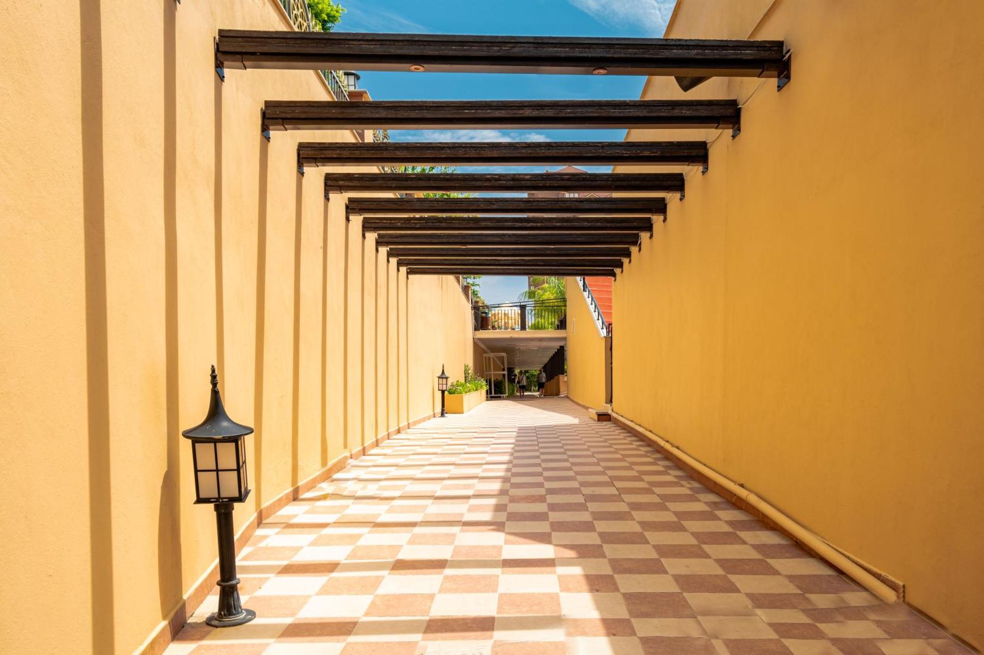 Villa Side Residence Exterior photo